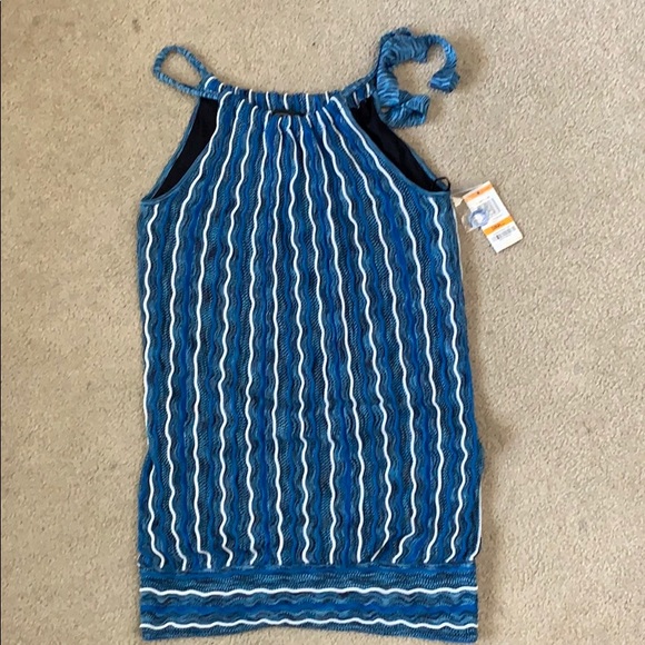 INC sleeveless sweater top - Picture 1 of 7